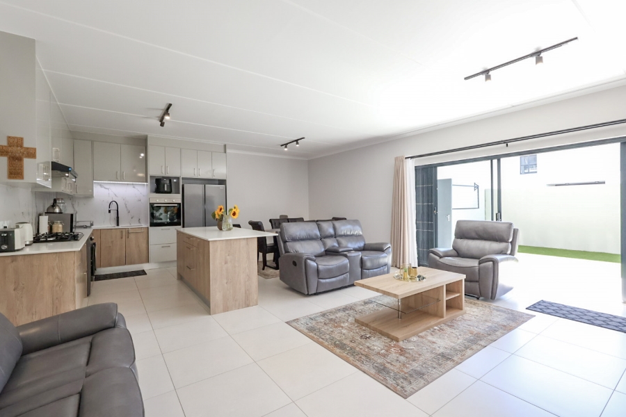 3 Bedroom Property for Sale in Sandown Western Cape